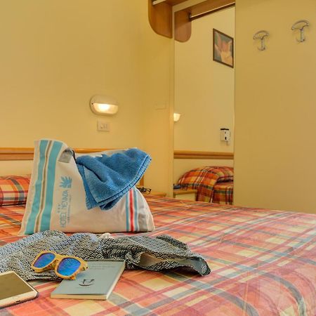 Hotel Nevada Bellaria-Igea Marina Esterno foto