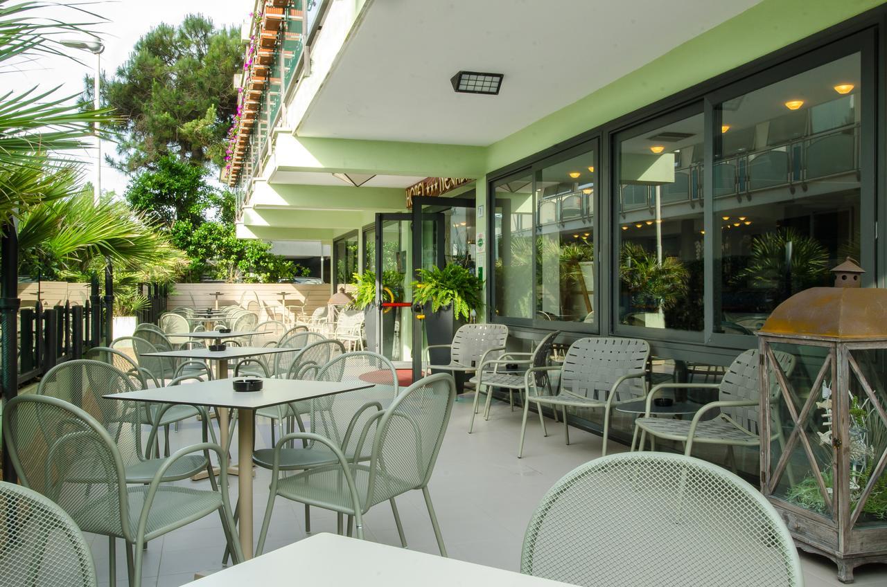 Hotel Nevada Bellaria-Igea Marina Esterno foto